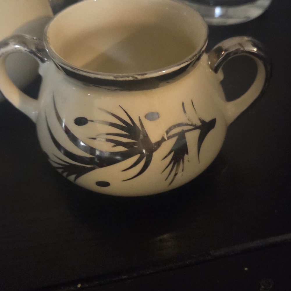 Cream and Black Ceramic Tea Set - Picture 2 of 9